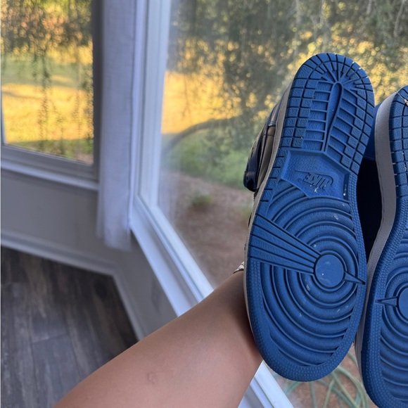 Jordan 1 retro royal blue black 6.5 8 - Picture 5 of 6